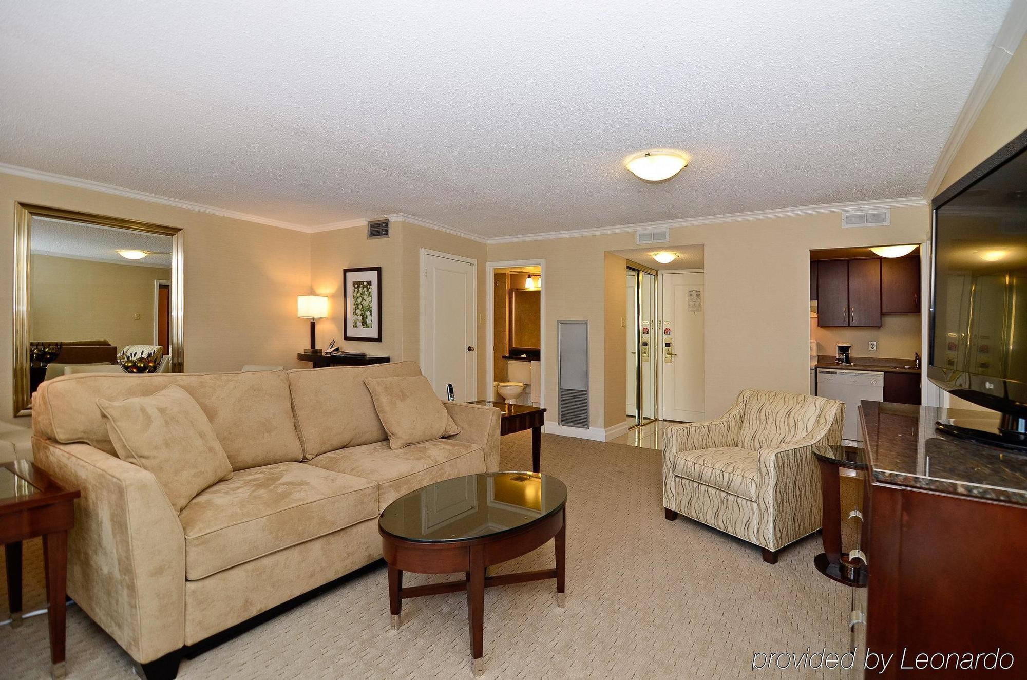 Albert At Bay Suite Hotel Ottawa Ruang foto