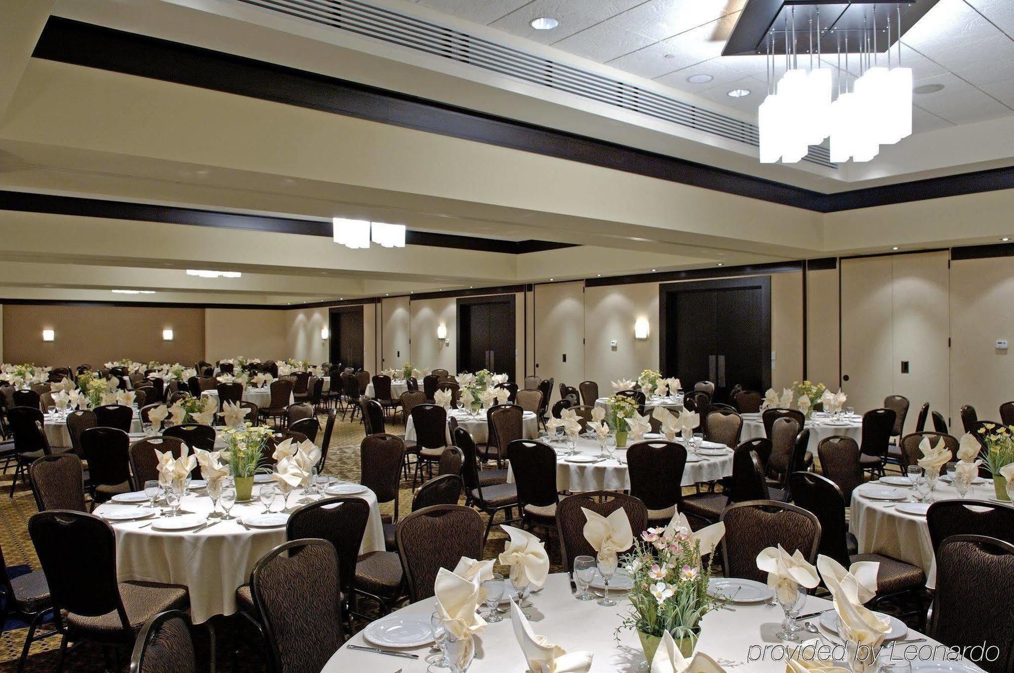 Albert At Bay Suite Hotel Ottawa Restoran foto